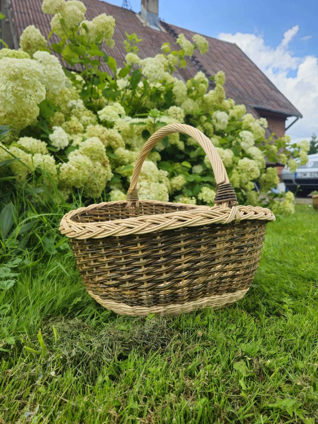 Wicker basket 045b - NaturelyWoven wicker - handmade