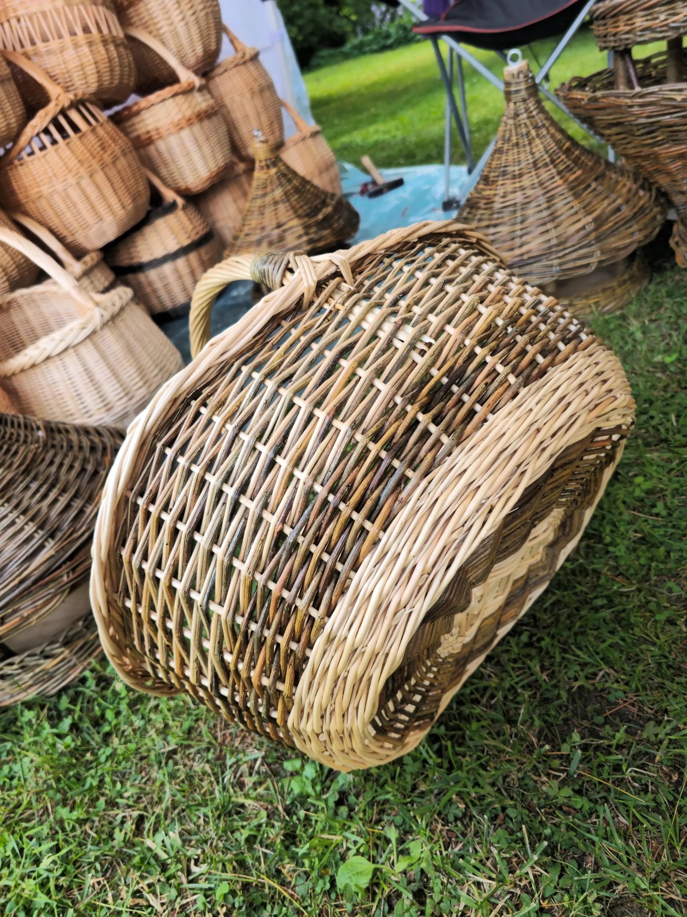 Large Wicker Basket – Durable Willow Storage Basket with Sturdy Handle - NaturelyWoven