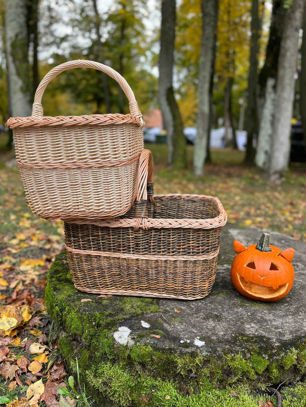 Large willow basket 052b - NaturelyWoven wicker - handmade