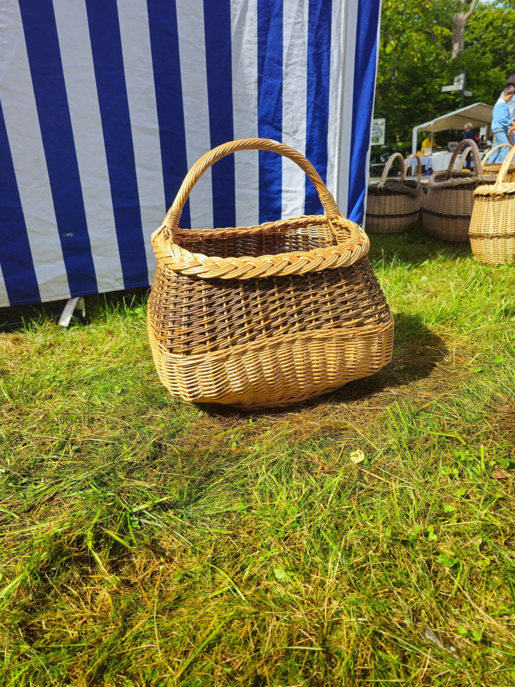 Wicker basket 017r - NaturelyWoven wicker - handmade