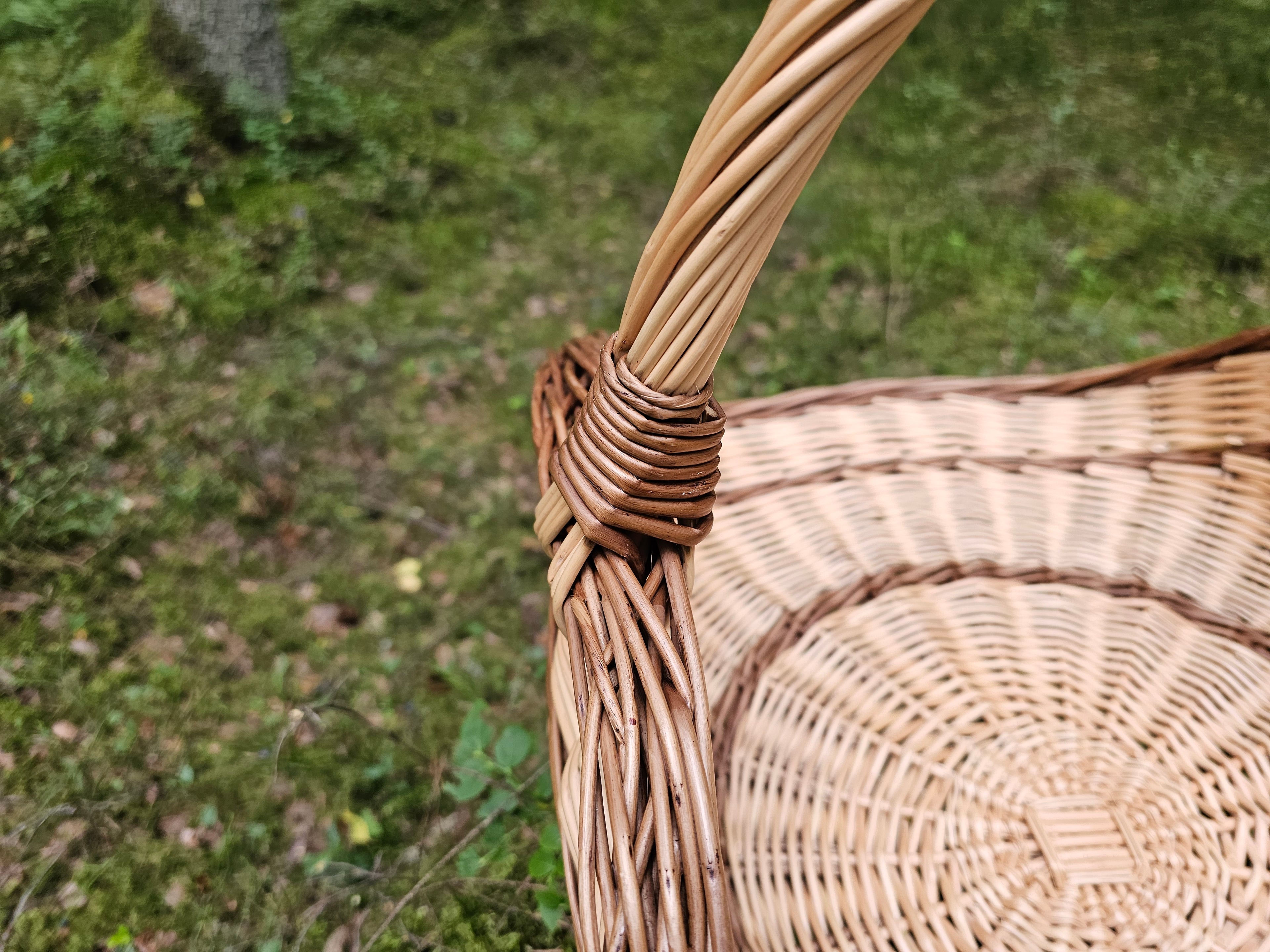 Didelė gėlių pintinė — gėlių pintinė, 5 nuotrauka