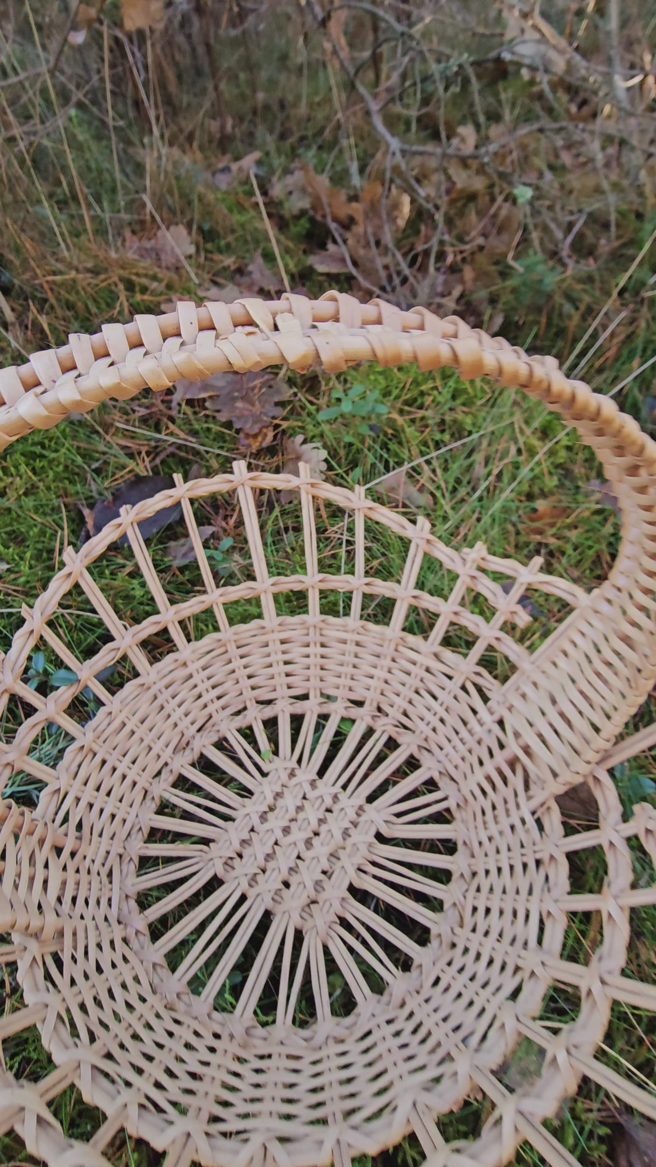 Pintas padėklas su rankena