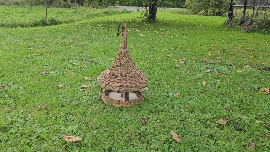 Tall Bell-Roof Willow Bird Feeder — product video