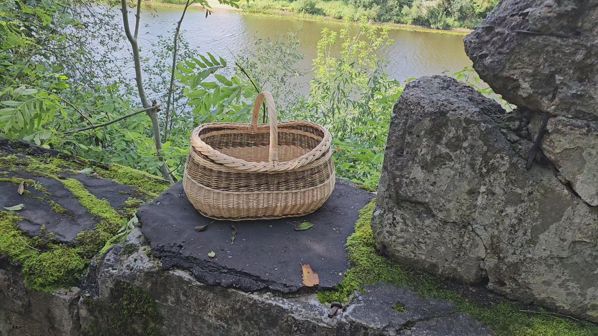 Large Wicker Basket — product video