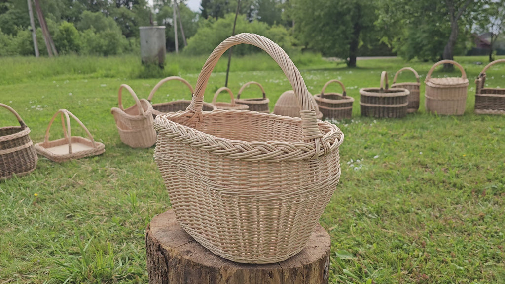 Willow Basket with Handle