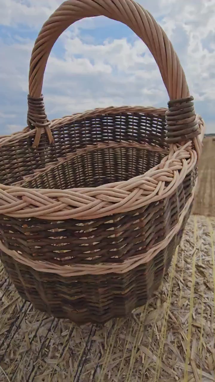 Large Wicker Market Basket — product video