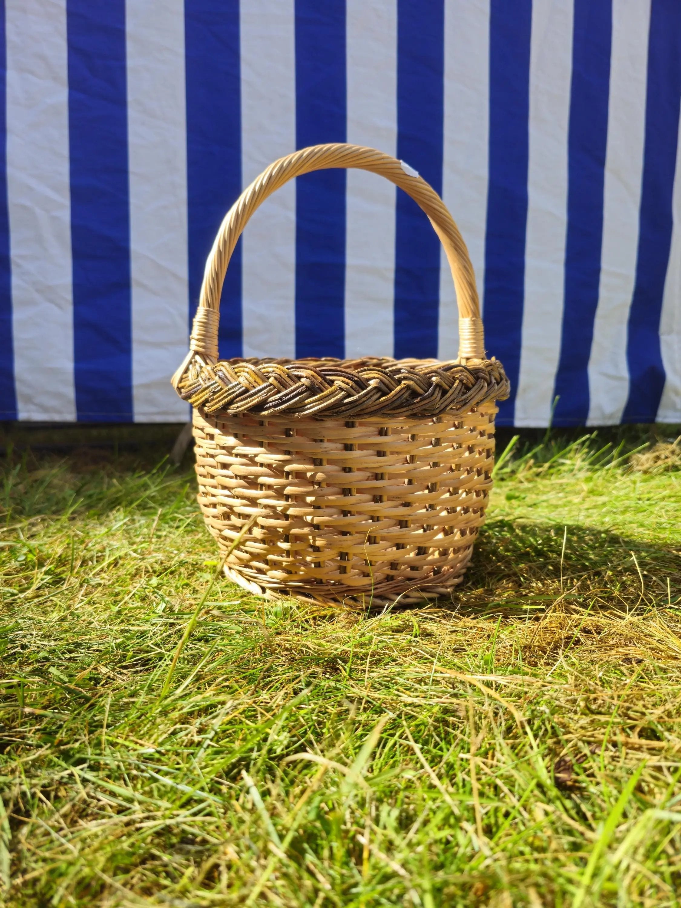 Round Wicker Basket – Handwoven Willow Bin With Durable Braided Rim - NaturelyWoven