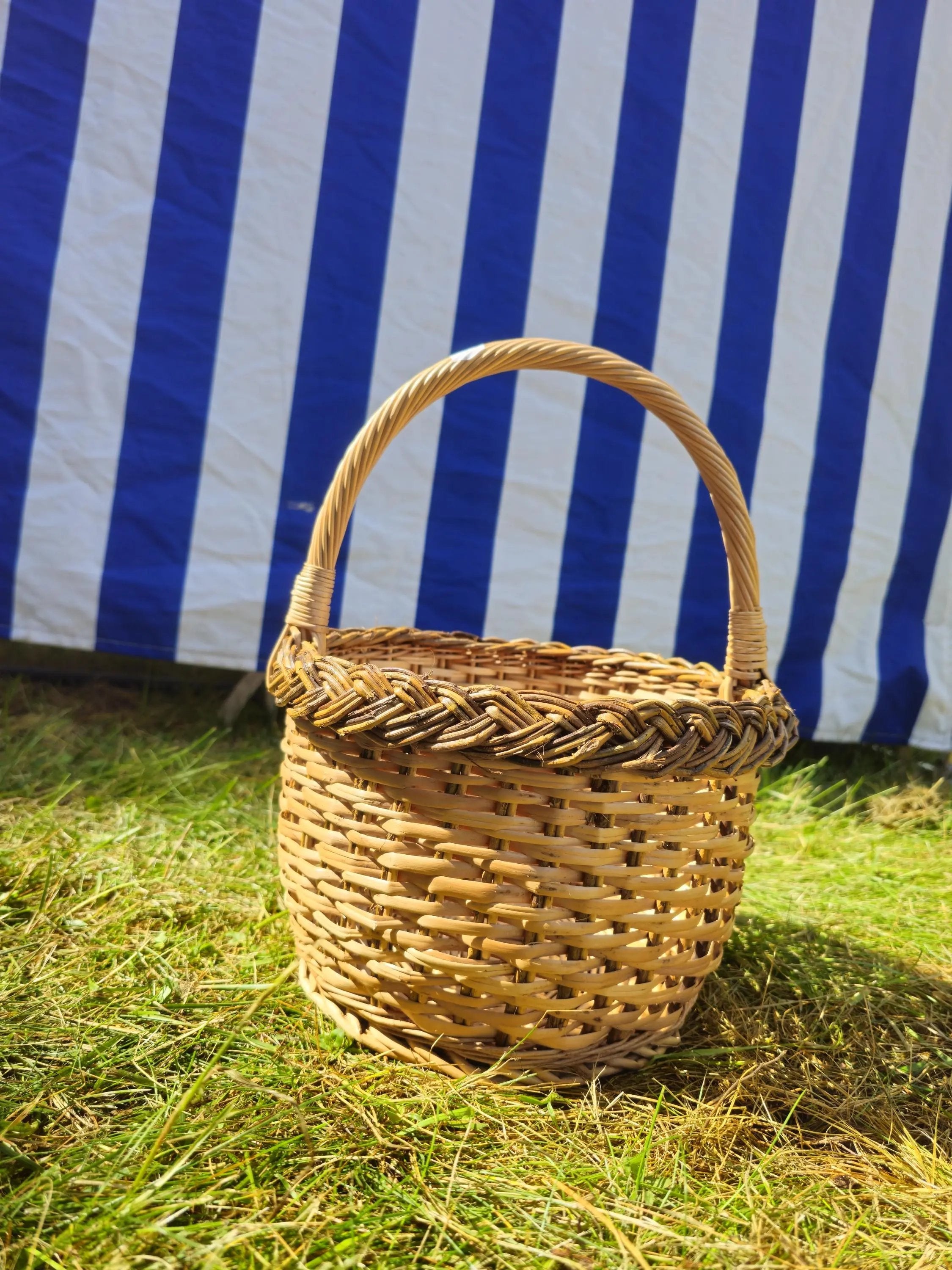 Round Wicker Basket – Handwoven Willow Bin With Durable Braided Rim - NaturelyWoven