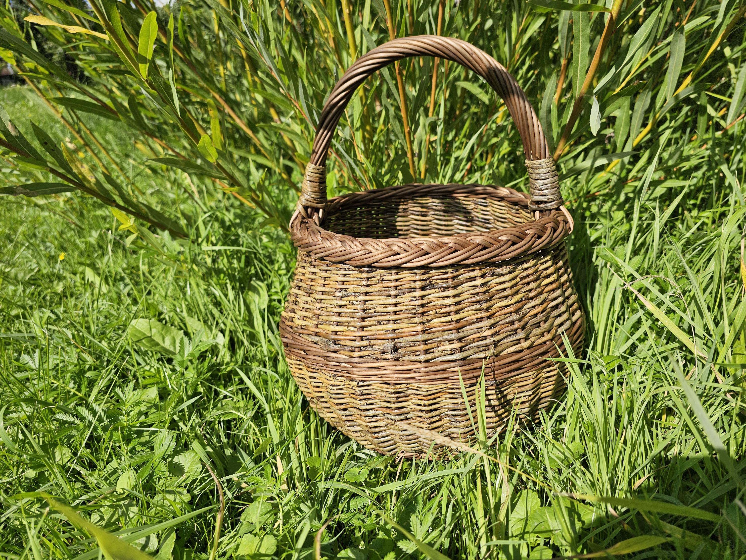 Apvali rinkimo pintinė su pintu apvadu — daiktų pintinė, 17 nuotrauka