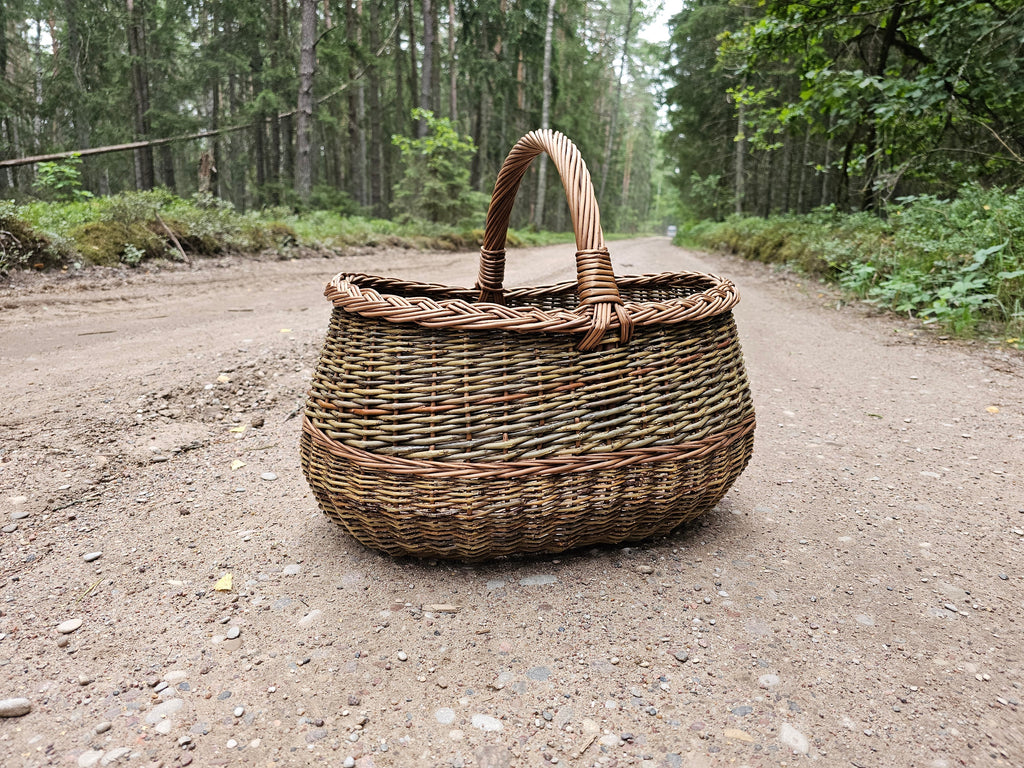 Apvali derliaus pintinė su pintu apvadu — vytelių pintinė, 3 nuotrauka