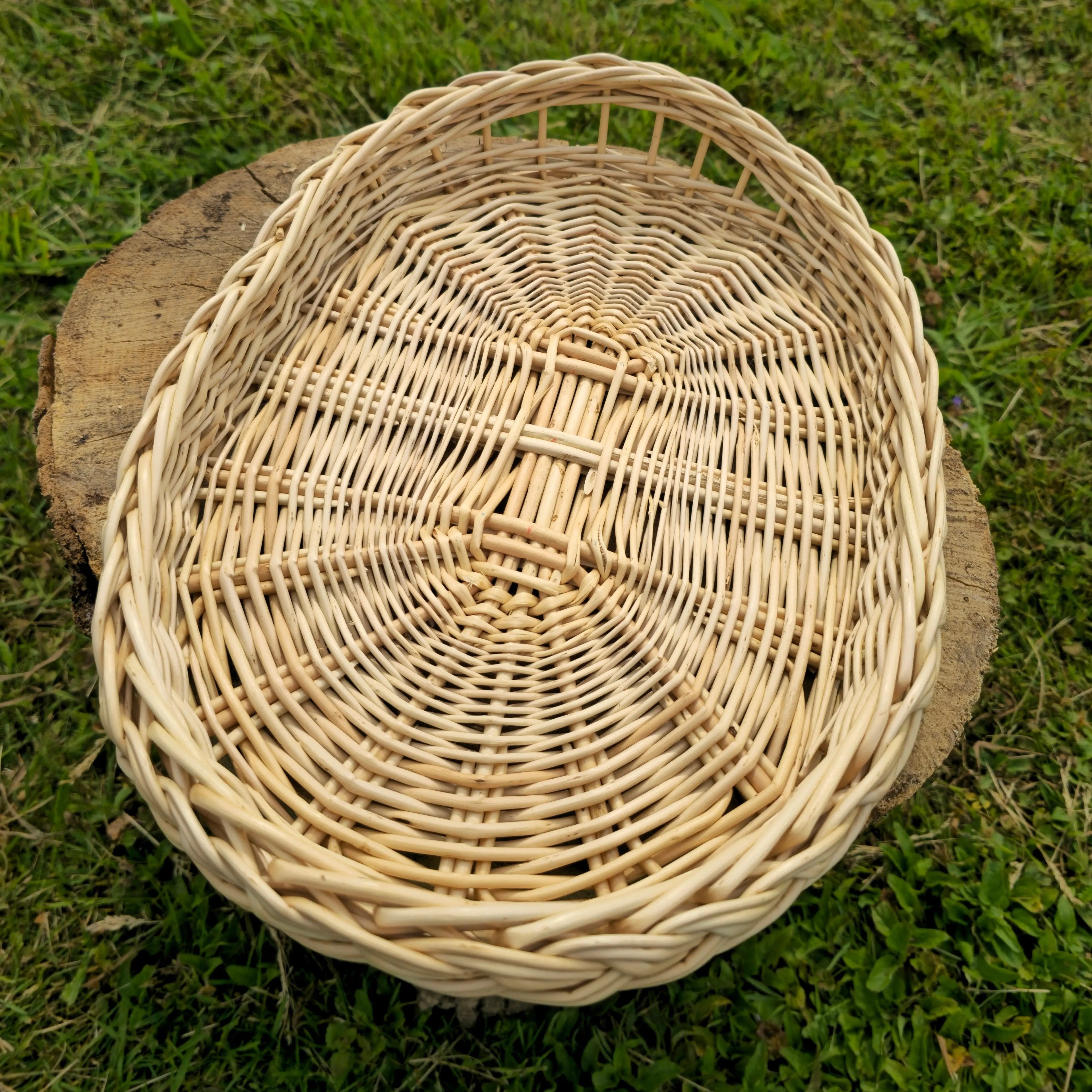 Rustic Bread Tray - Handwoven Wicker Tray | Natural Willow Basket Platter - NaturelyWoven