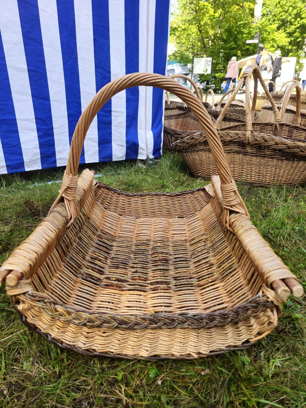 Wicker basket 011r - NaturelyWoven wicker - handmade