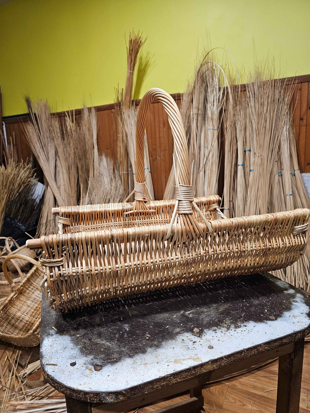 Wicker basket 011r - NaturelyWoven wicker - handmade