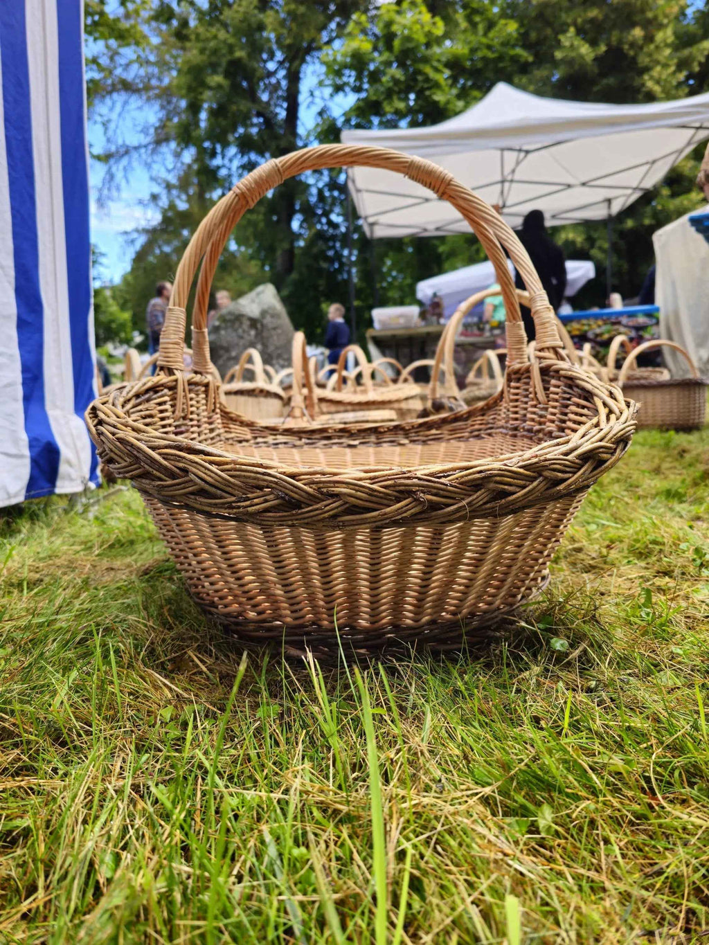 Wicker basket 031r - NaturelyWoven wicker - handmade