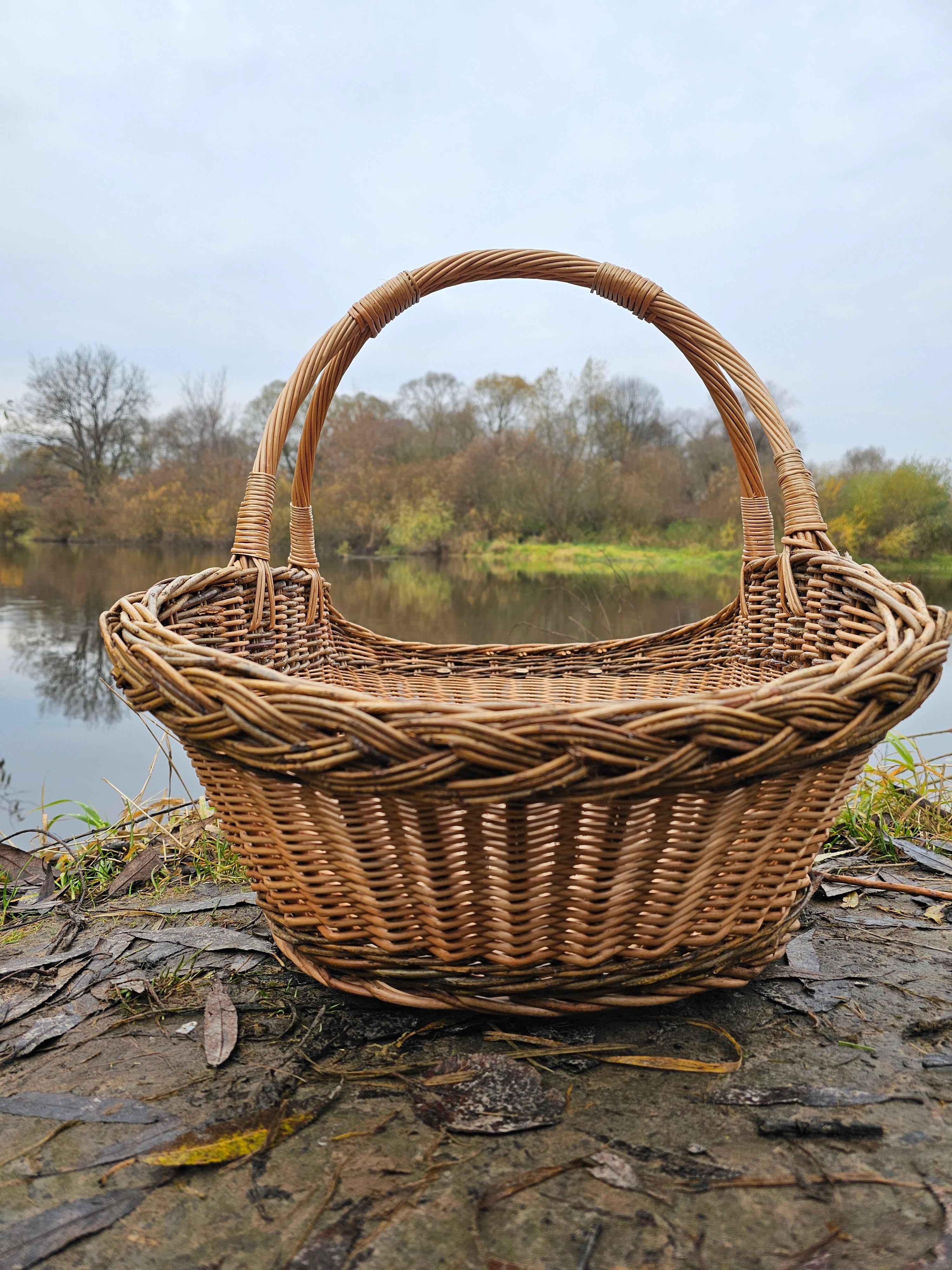 Wicker basket 031r - NaturelyWoven wicker - handmade