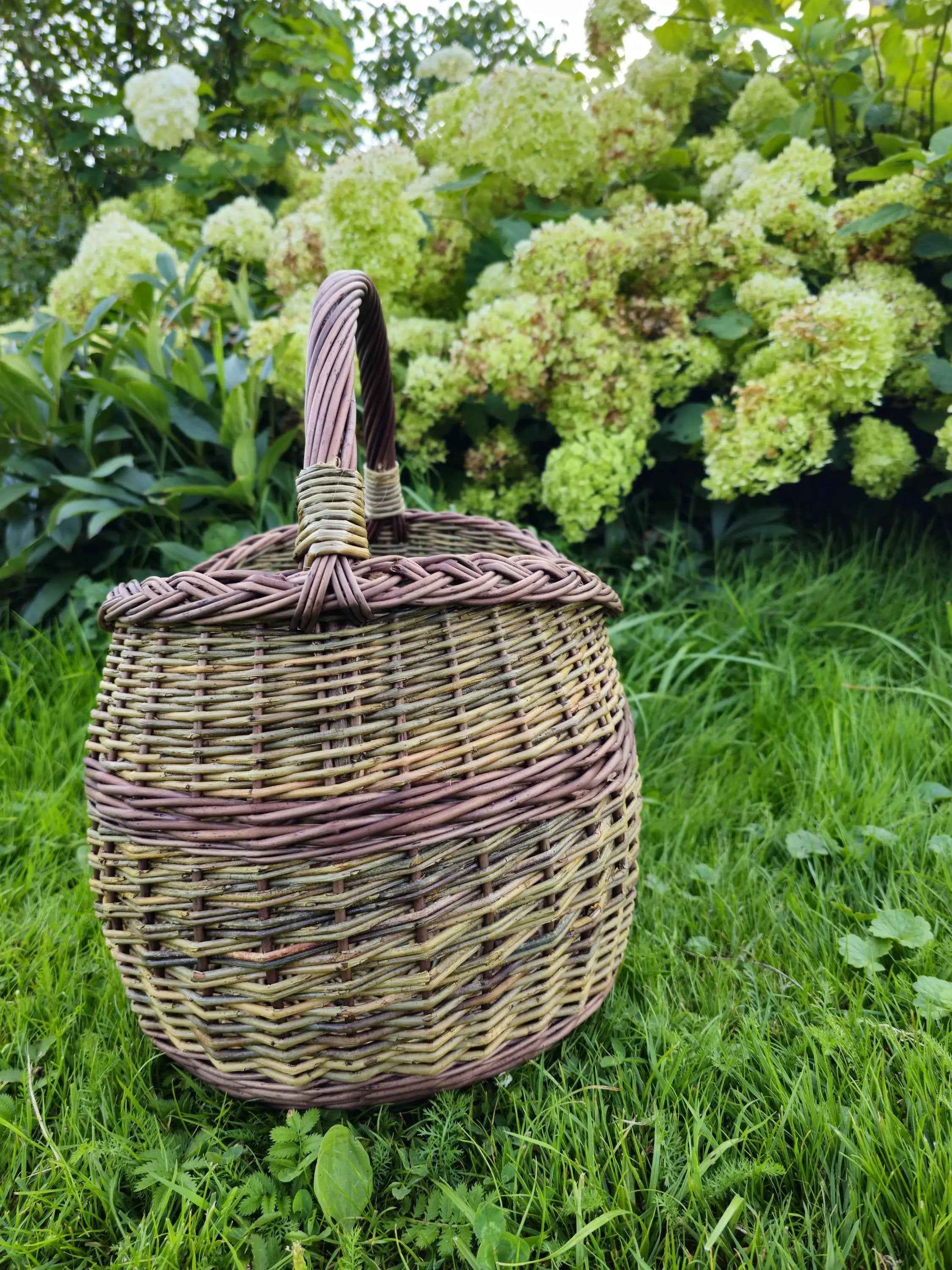 Wicker basket 039b - NaturelyWoven wicker - handmade
