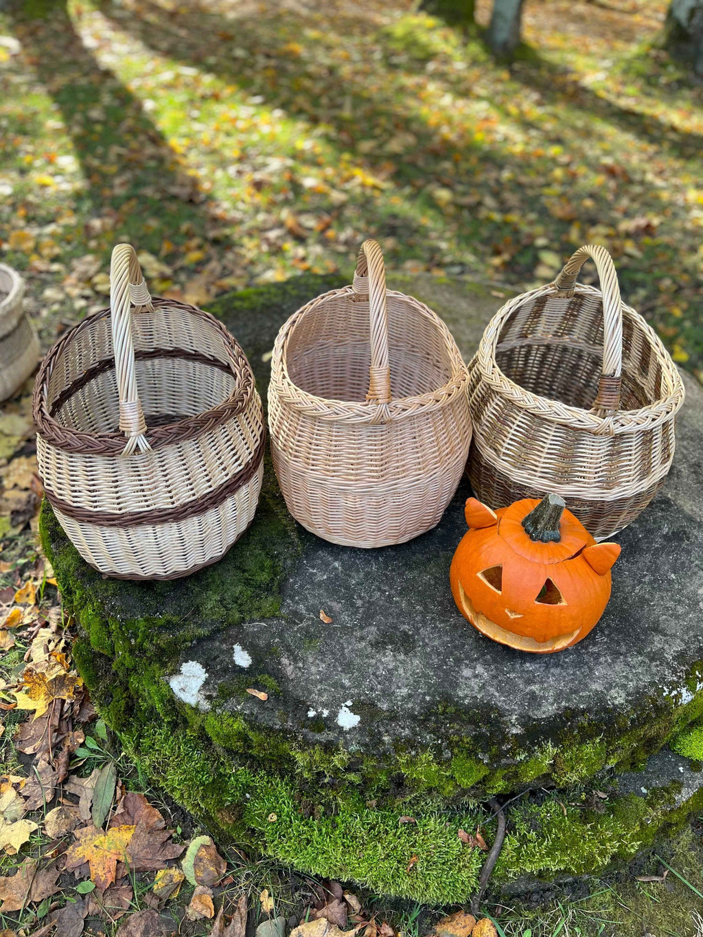 Wicker basket 039b - NaturelyWoven wicker - handmade