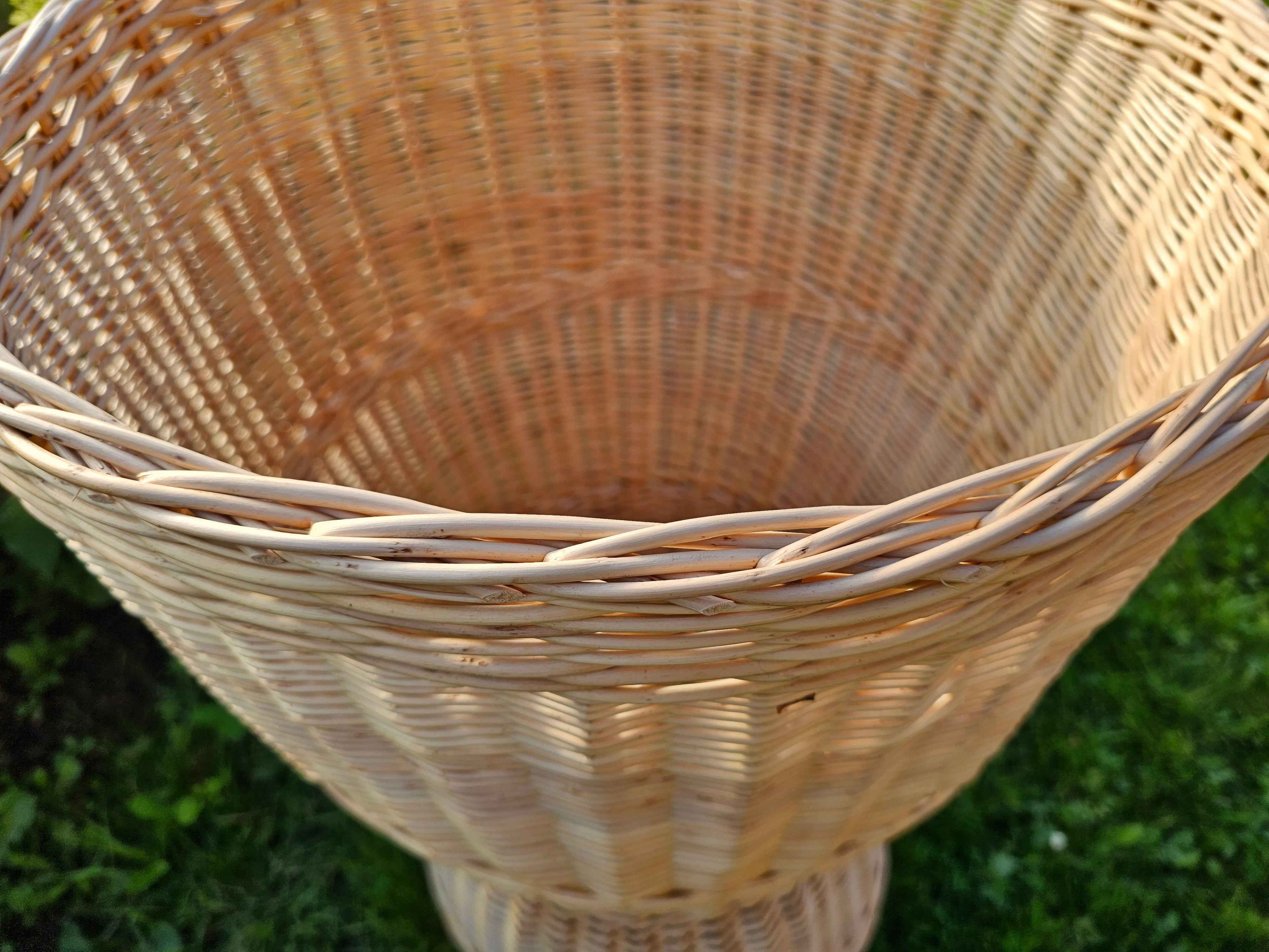 Aukšta turgaus pintinė — vytelių pintinė, 2 nuotrauka