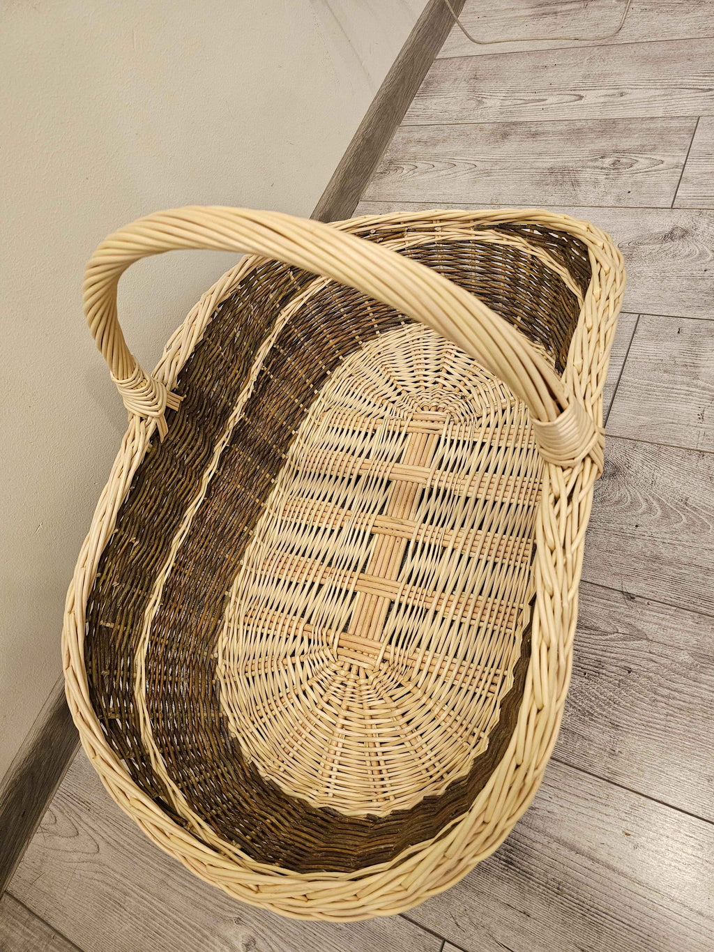 Didžiulė sodo pintinė — vytelių pintinė, 3 nuotrauka