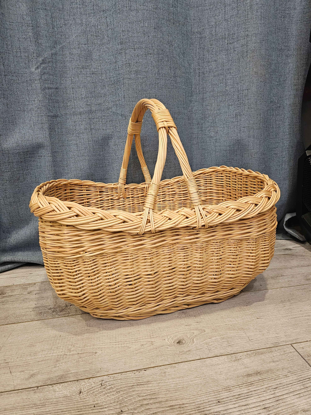 Wicker basket 016r - NaturelyWoven wicker - handmade