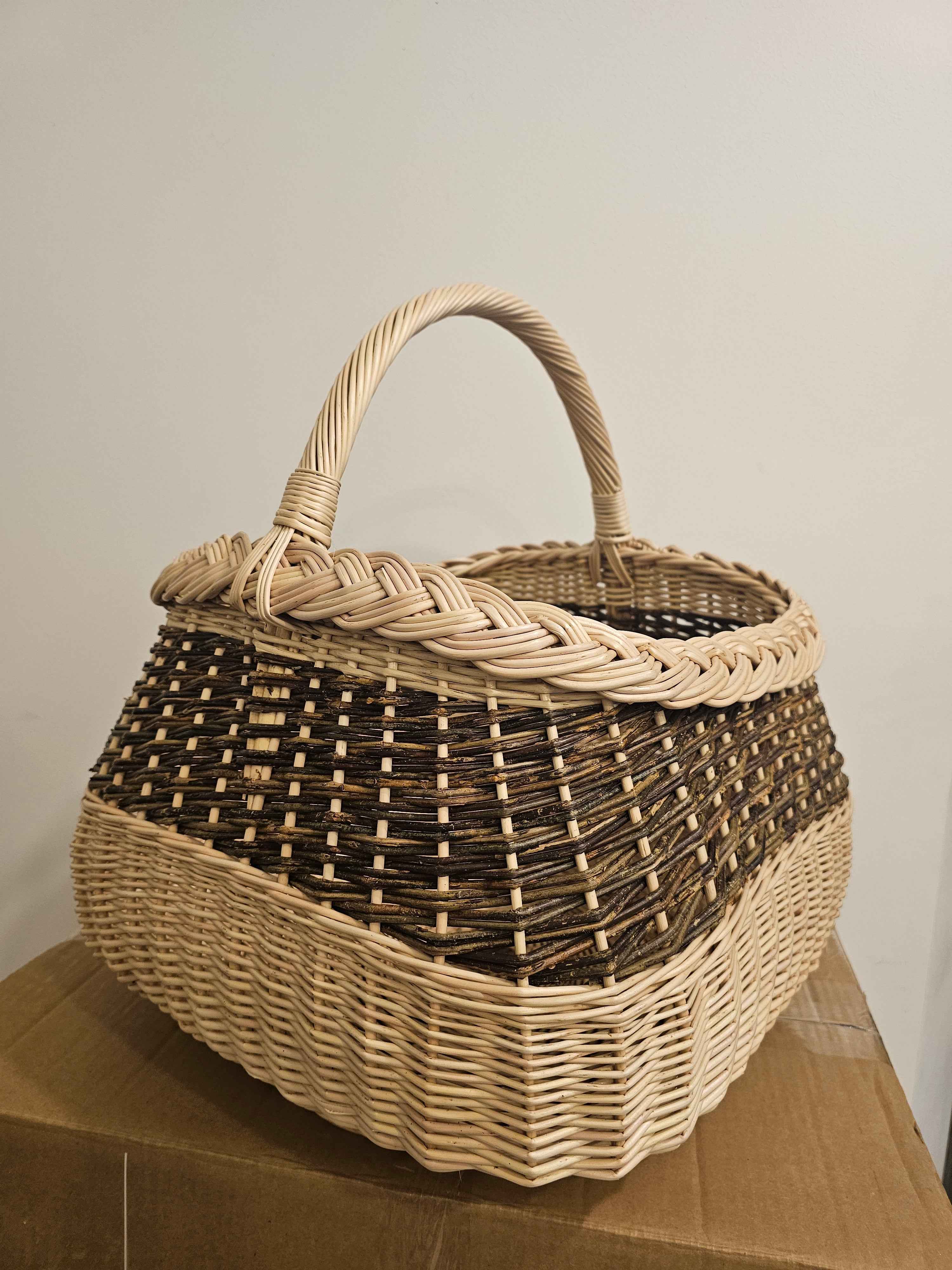Wicker basket 017r - NaturelyWoven wicker - handmade