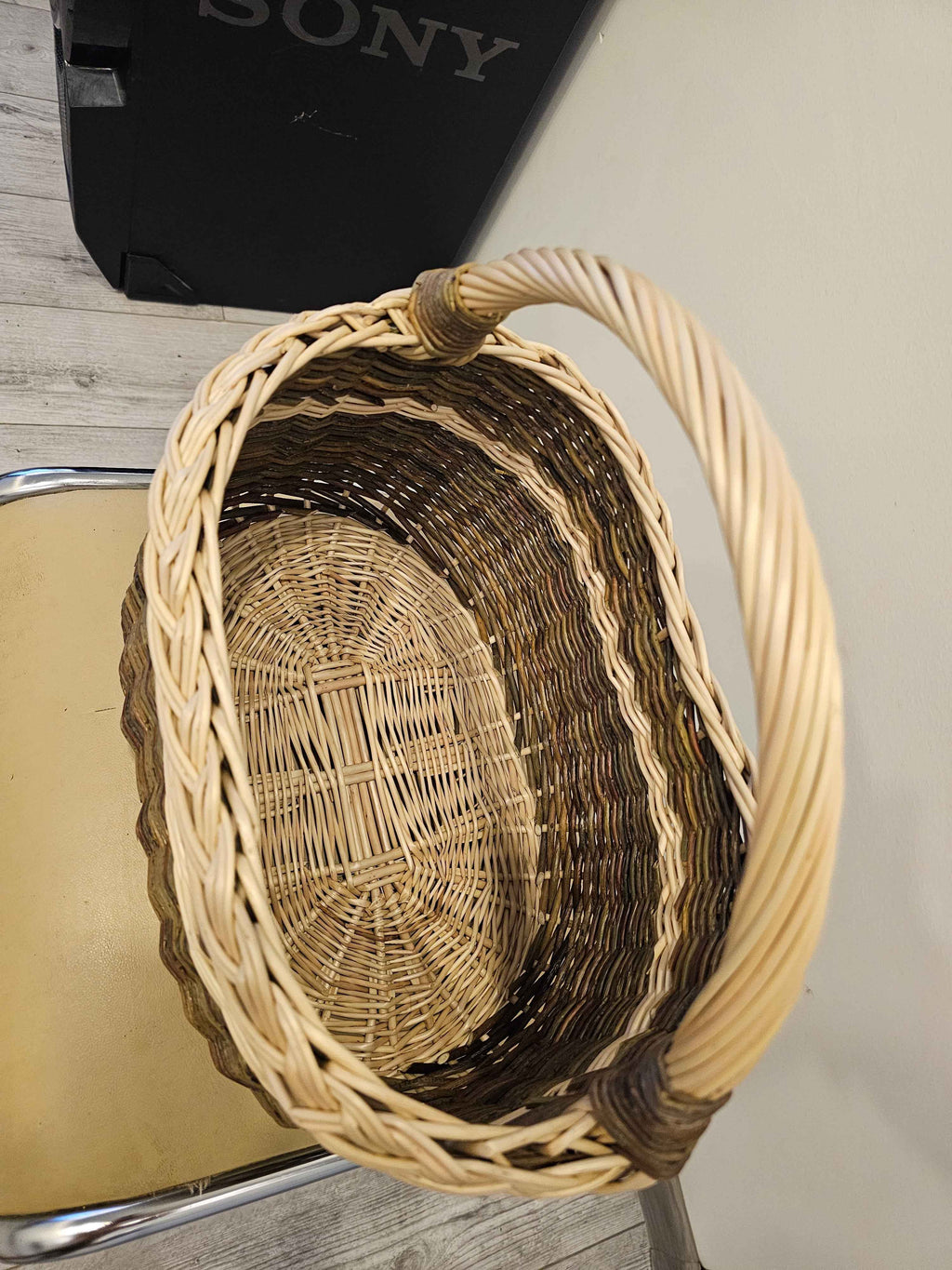 Wicker basket 018b - NaturelyWoven wicker - handmade