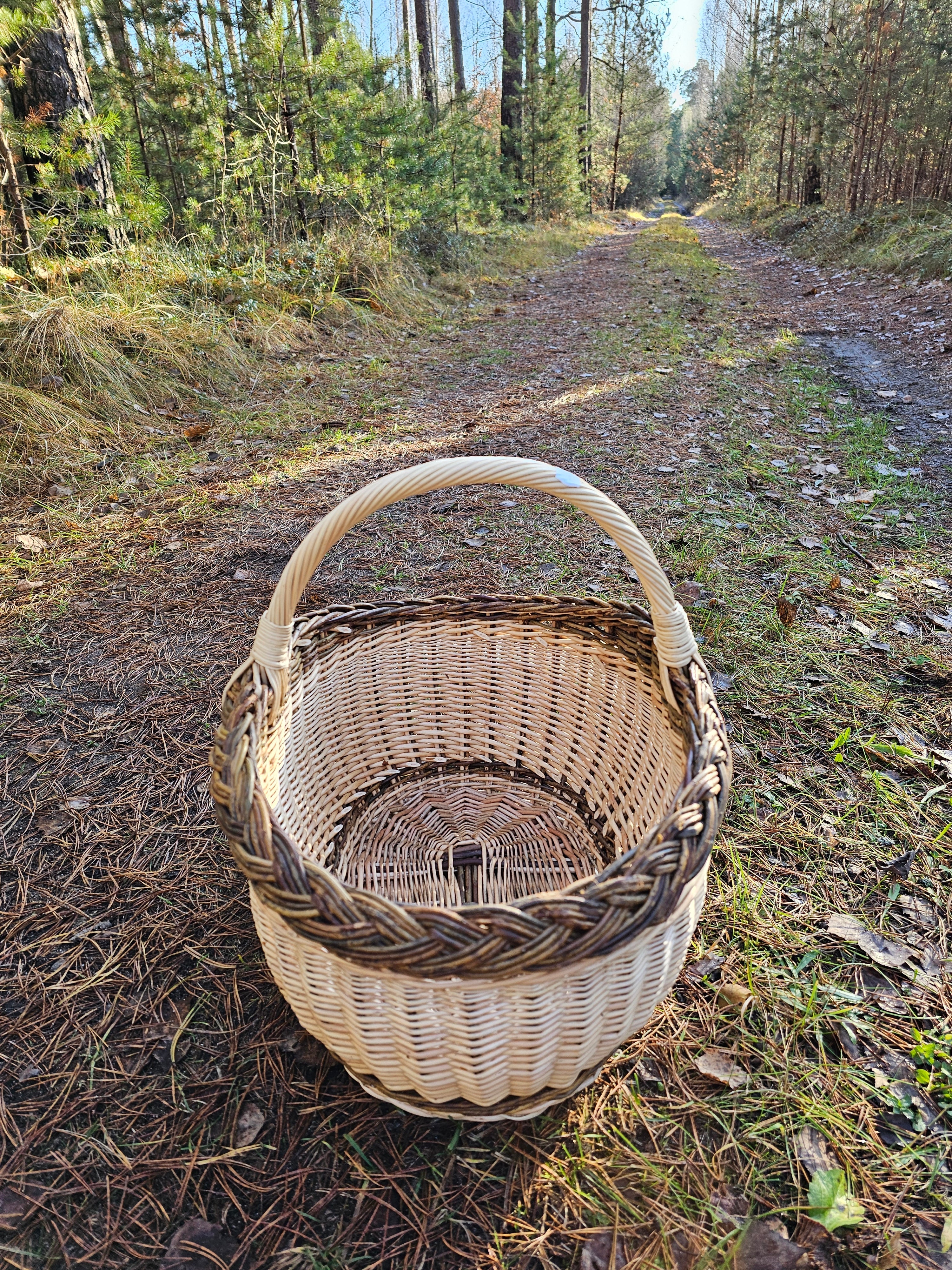 Wicker basket 026r - NaturelyWoven