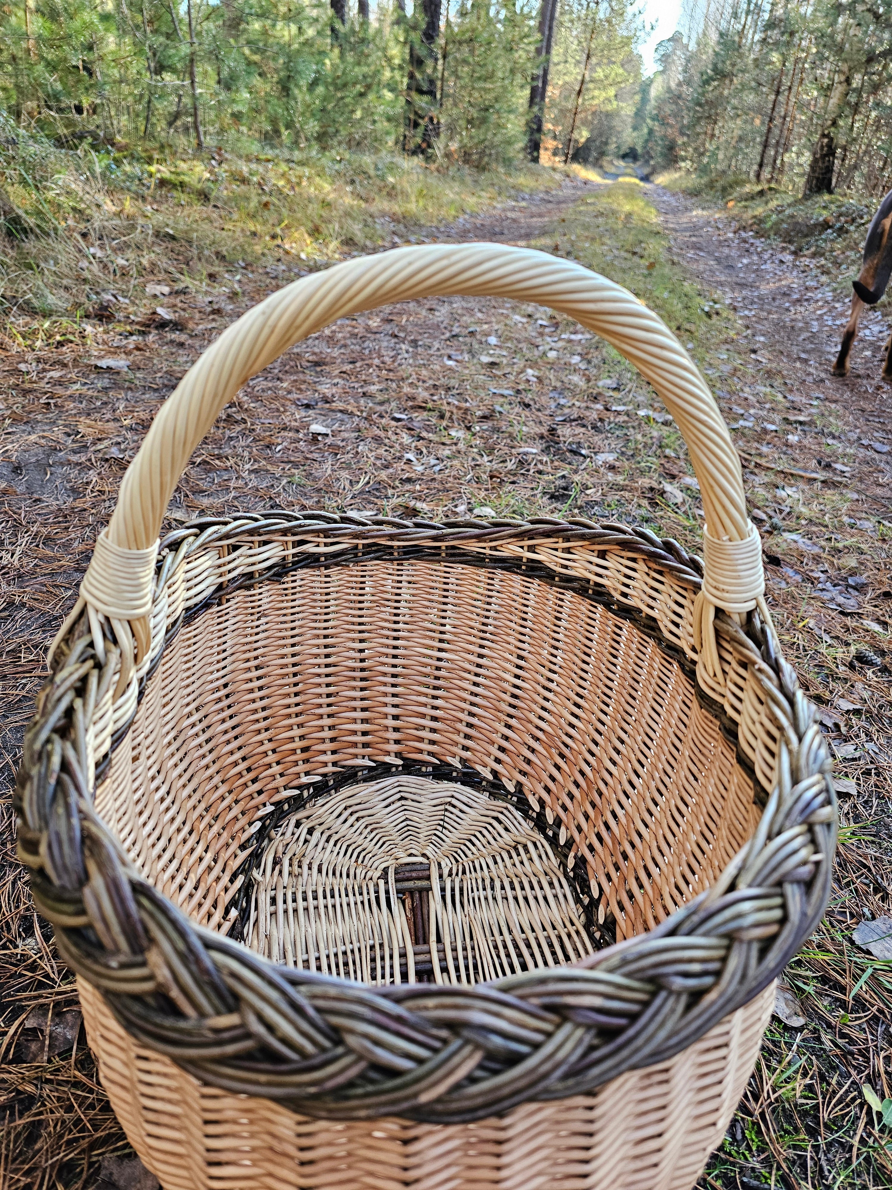 Wicker basket 026r - NaturelyWoven
