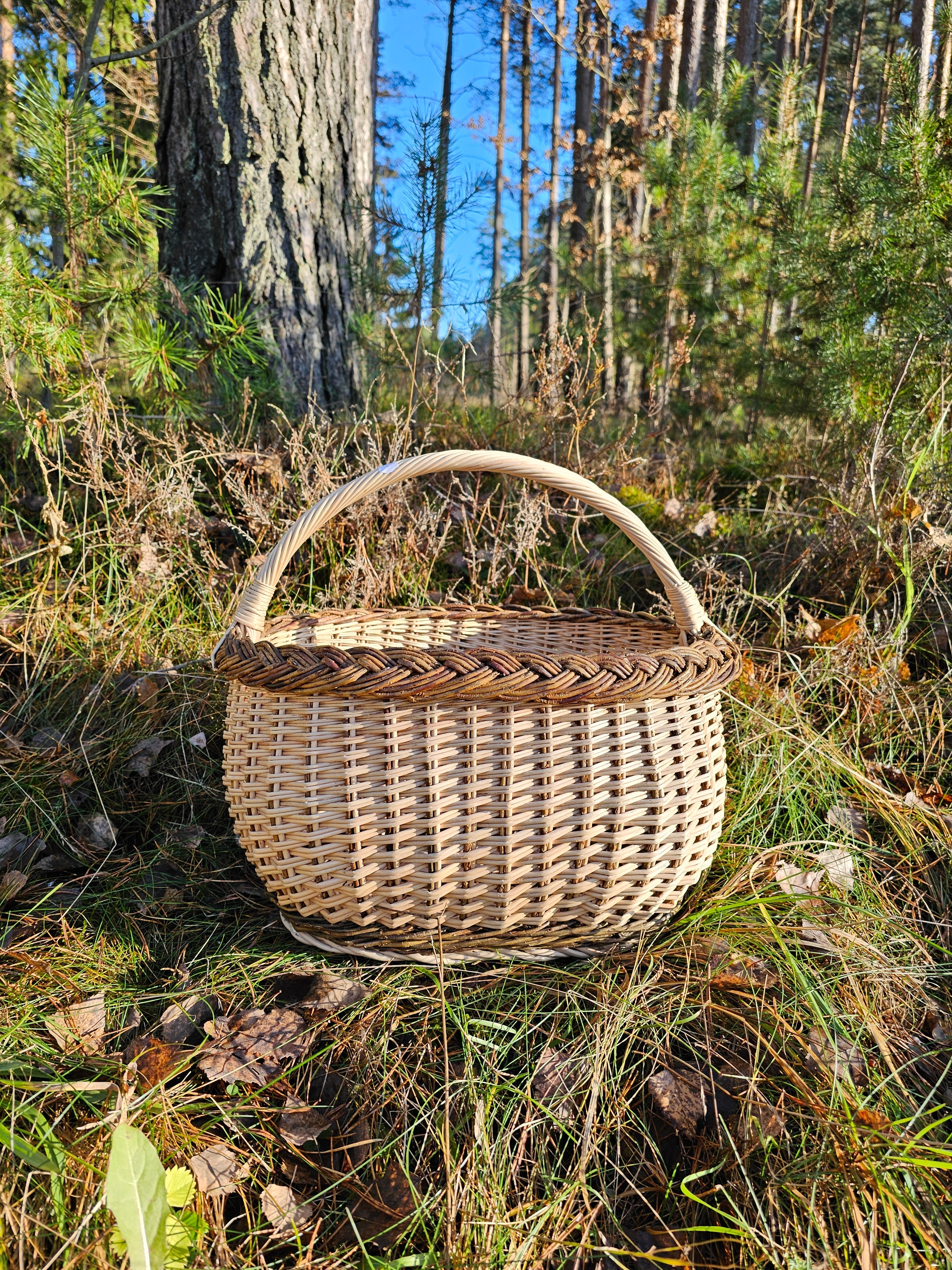 Wicker basket 031r - NaturelyWoven
