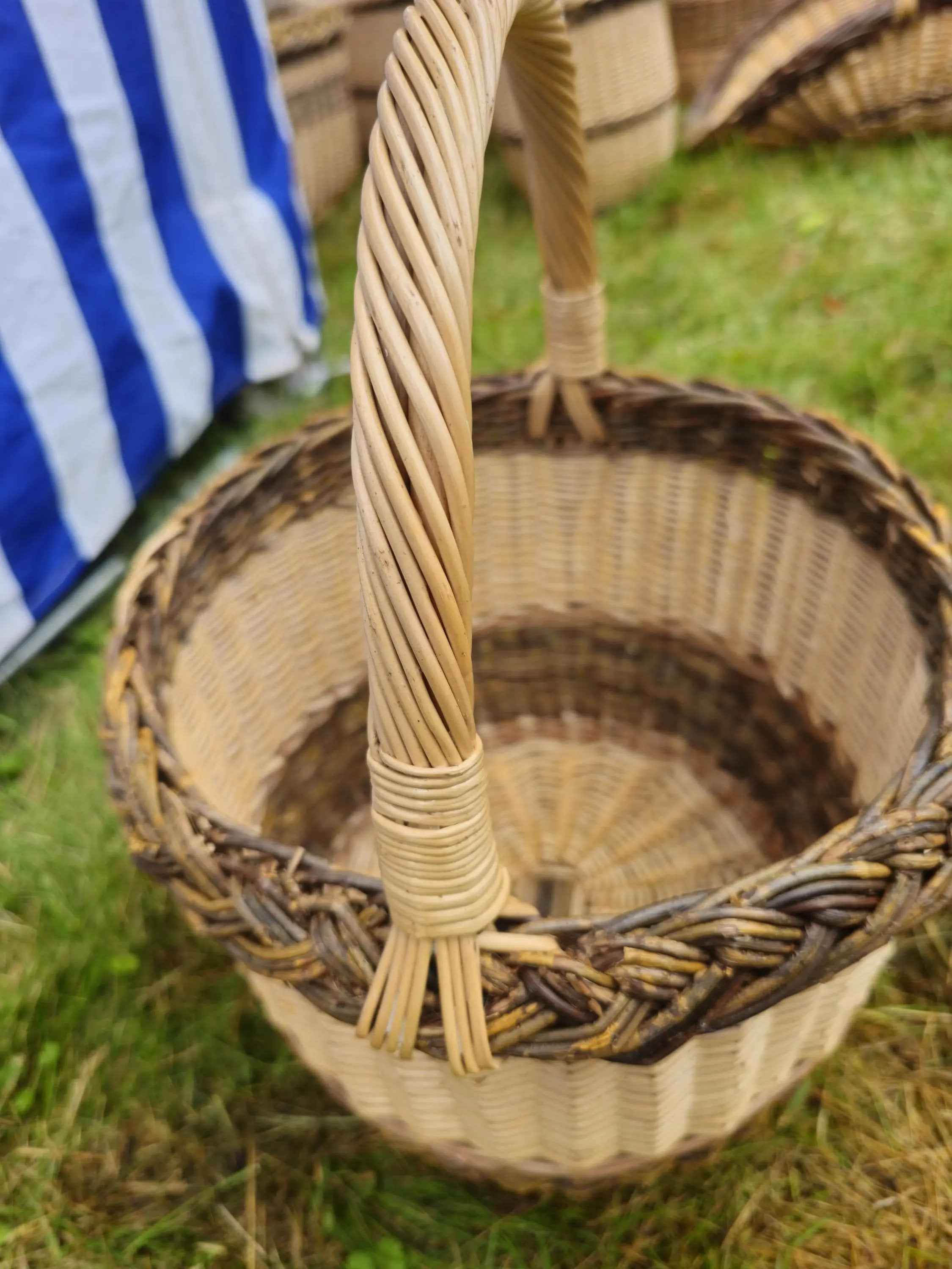 Wicker basket 023r - NaturelyWoven wicker - handmade