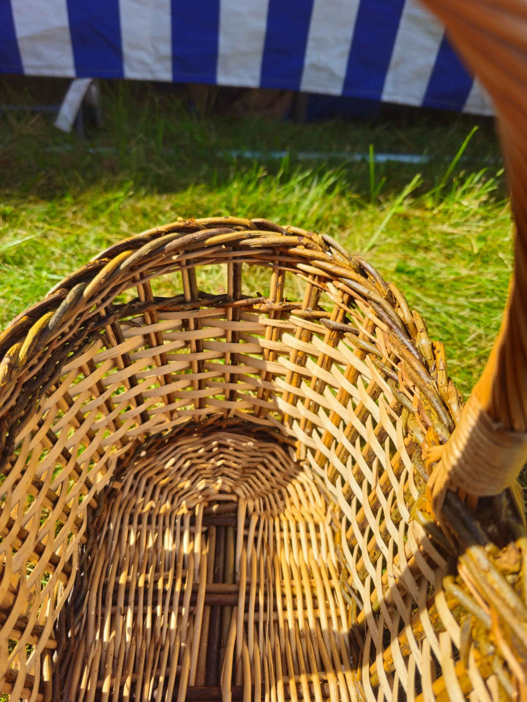 Wicker basket 009r - NaturelyWoven wicker - handmade