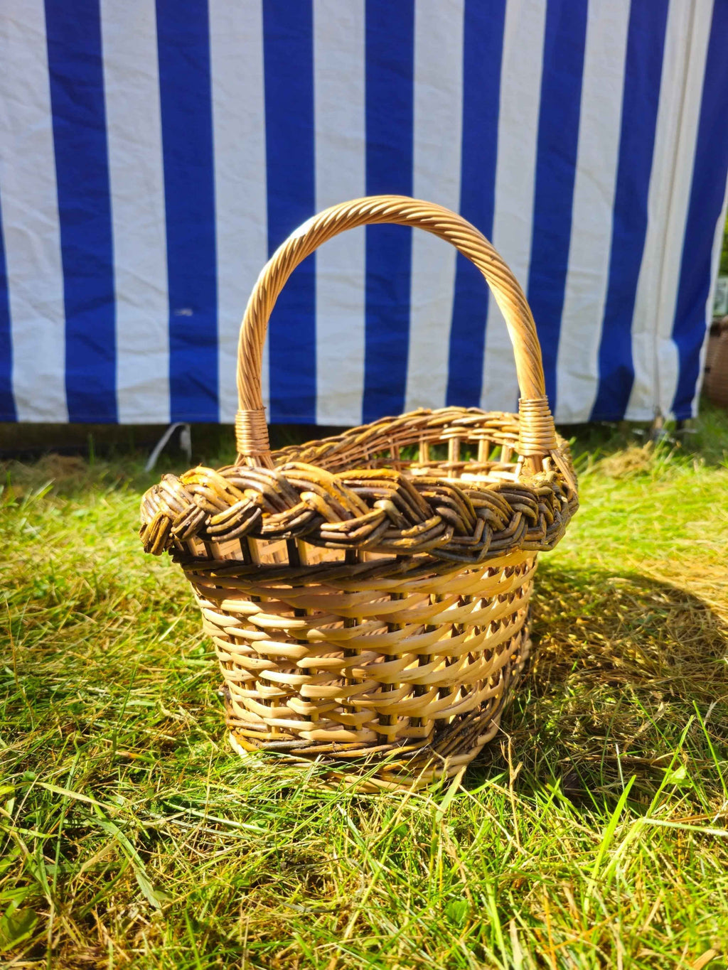 Wicker basket 009r - NaturelyWoven wicker - handmade