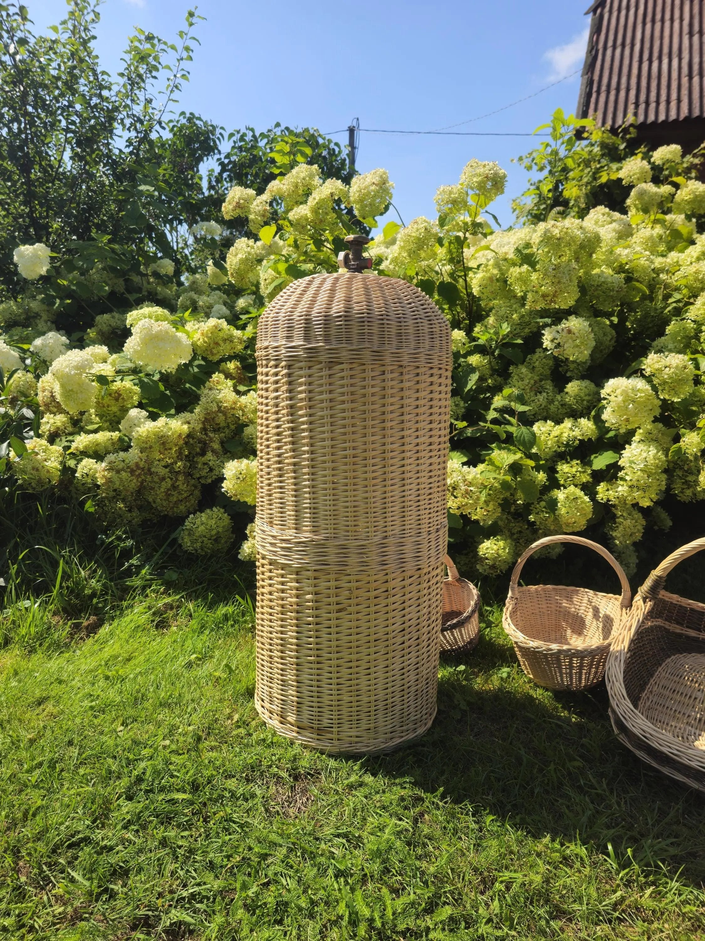 Wicker Gas Cylinder Cover - Handwoven Natural Willow Basket for Outdoor Gas Tanks - NaturelyWoven