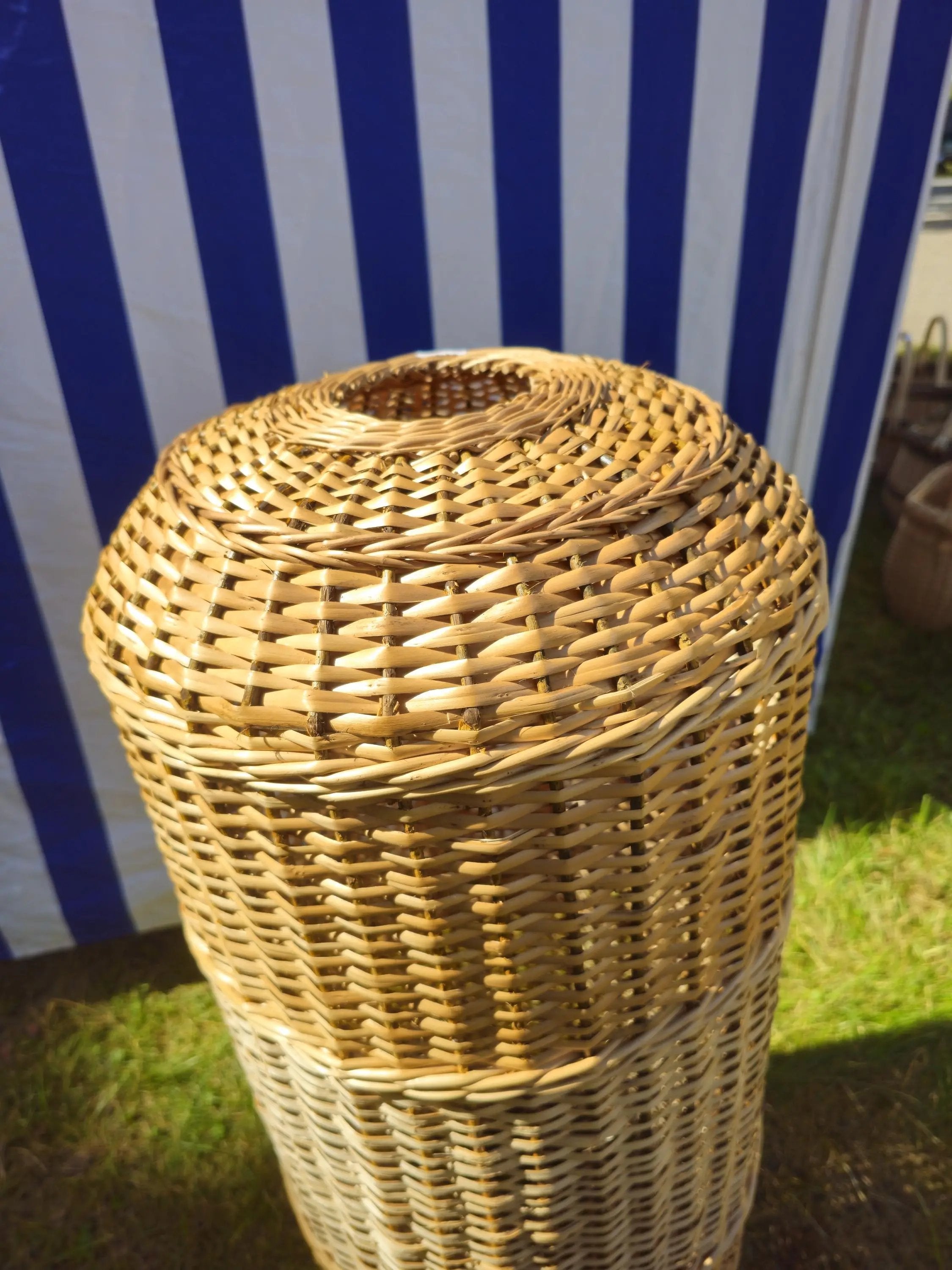 Rustic Willow Gas Cylinder Cover - Handwoven & Stylish Tank Sleeve - NaturelyWoven