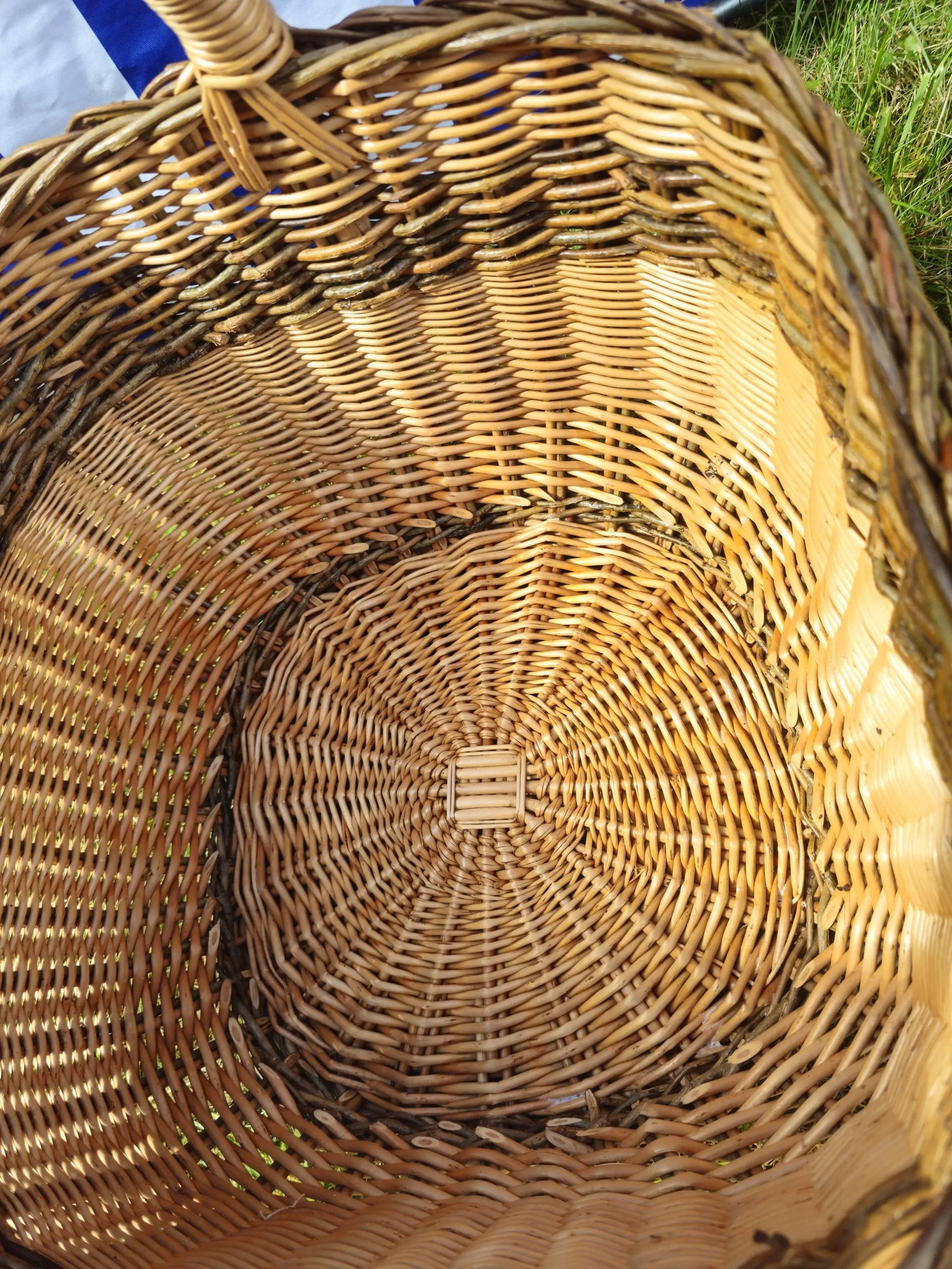 Handwoven Wicker Mushroom Basket for Foraging - NaturelyWoven