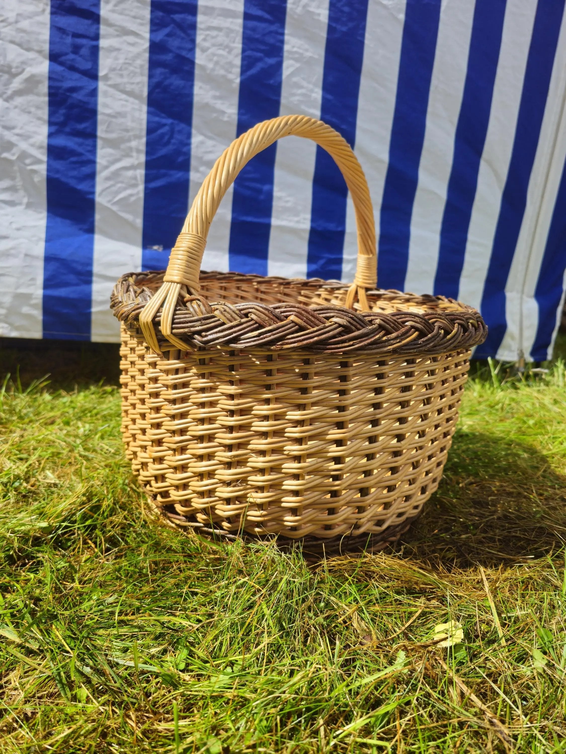 Wicker Mushroom Basket – Handwoven Willow Basket with Braided Rim for Foraging - NaturelyWoven