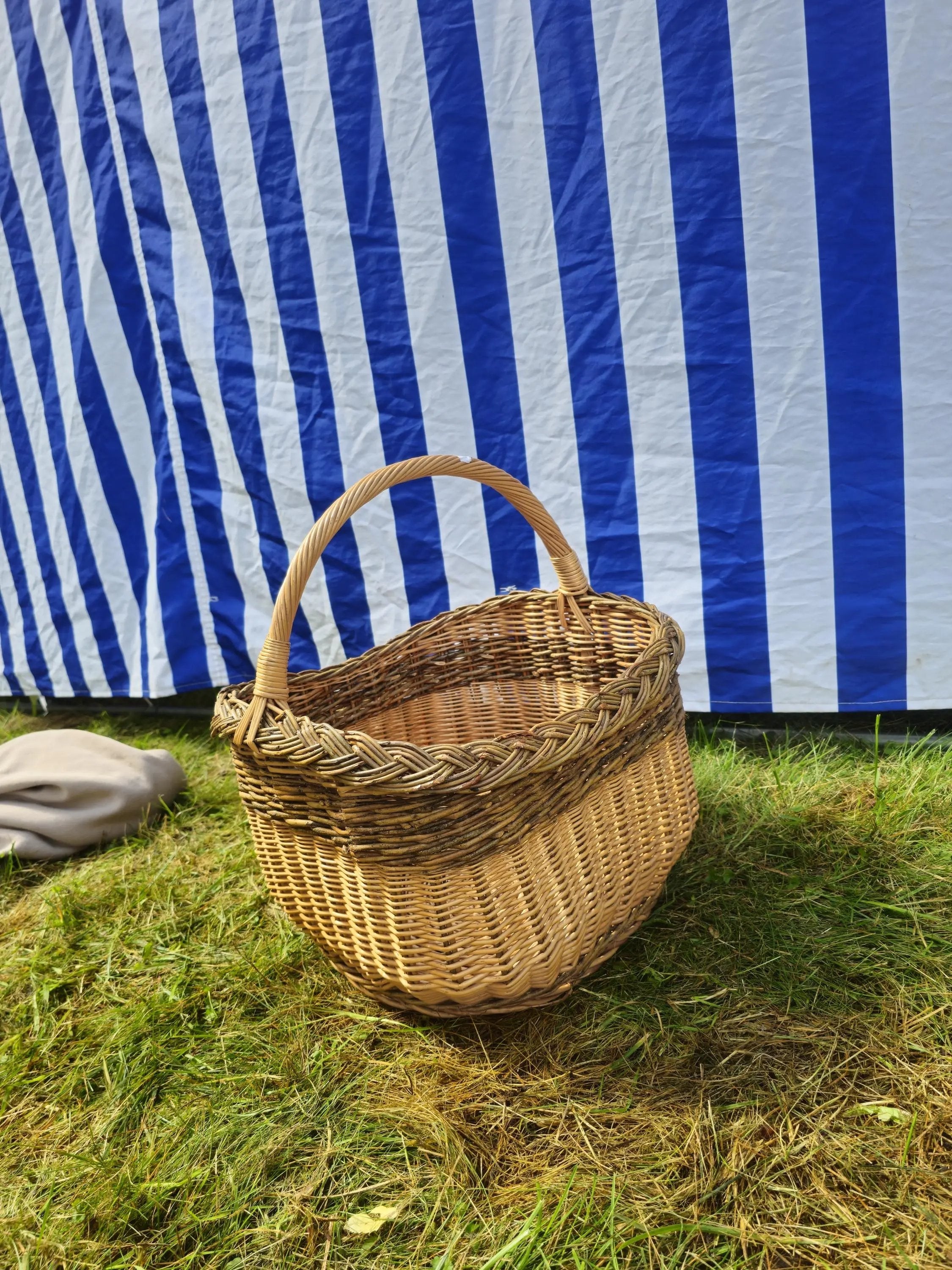 Handwoven Wicker Mushroom Basket for Foraging - NaturelyWoven