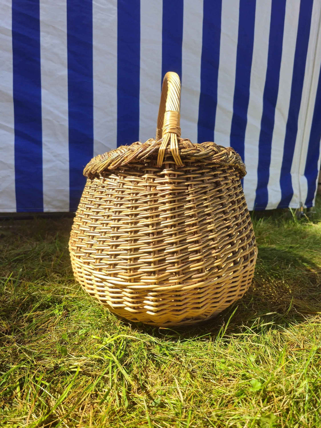 Wicker basket 015r - NaturelyWoven wicker - handmade