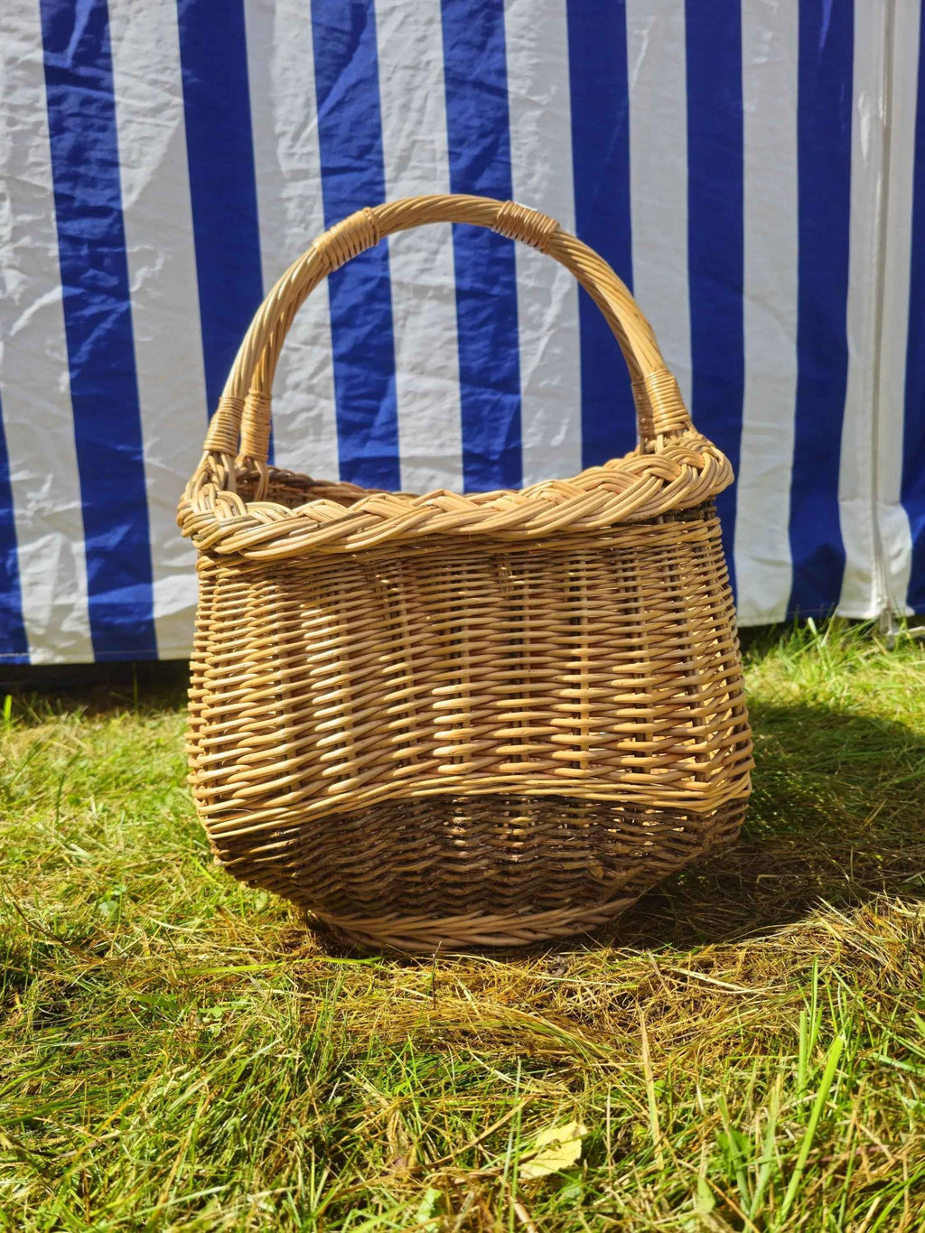 Wicker basket 019r - NaturelyWoven wicker - handmade