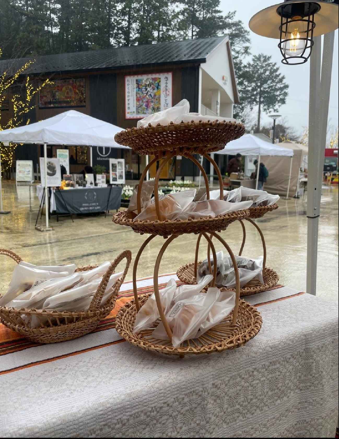 Wicker tray 003r - NaturelyWoven wicker - handmade