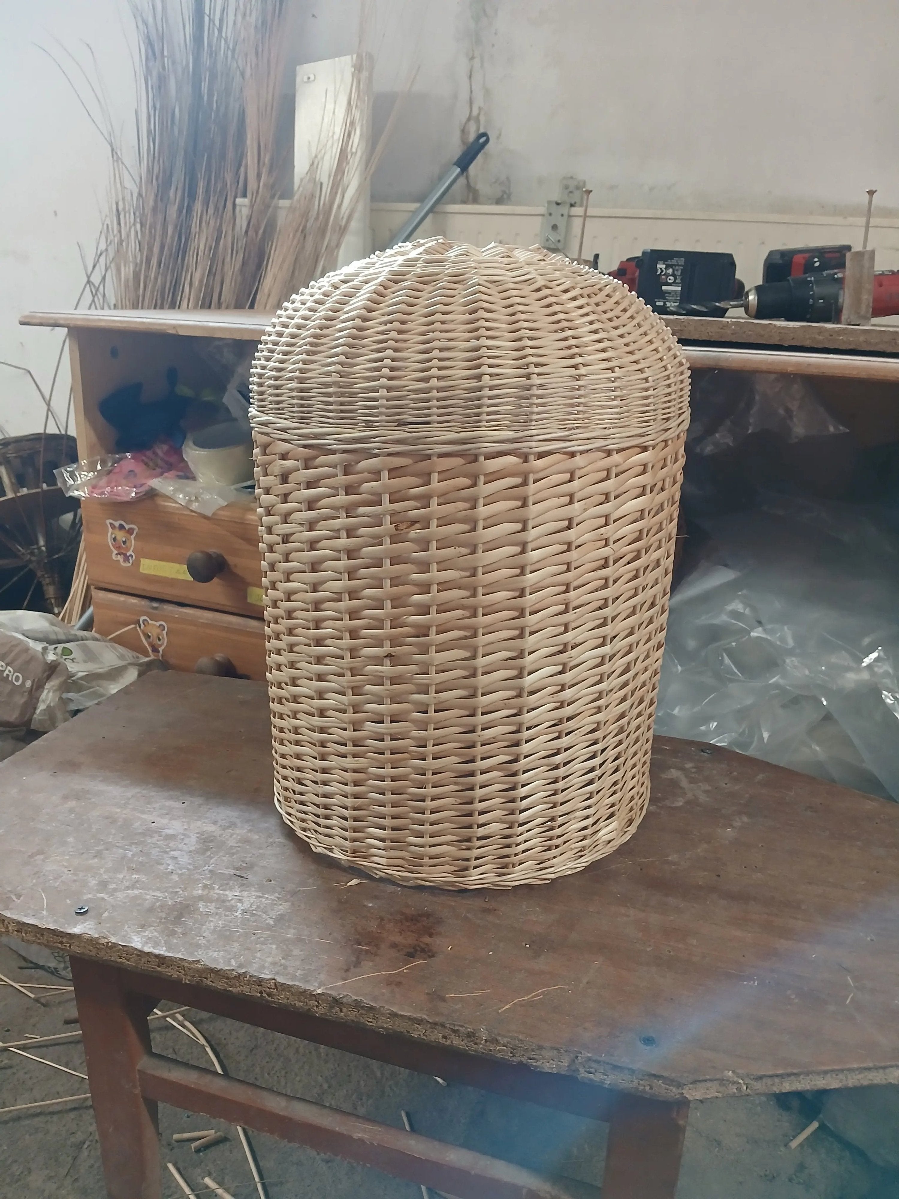 Wicker Water Bottle Cover – Handmade Rustic Willow Sleeve With Ventilated Basket Weave - NaturelyWoven