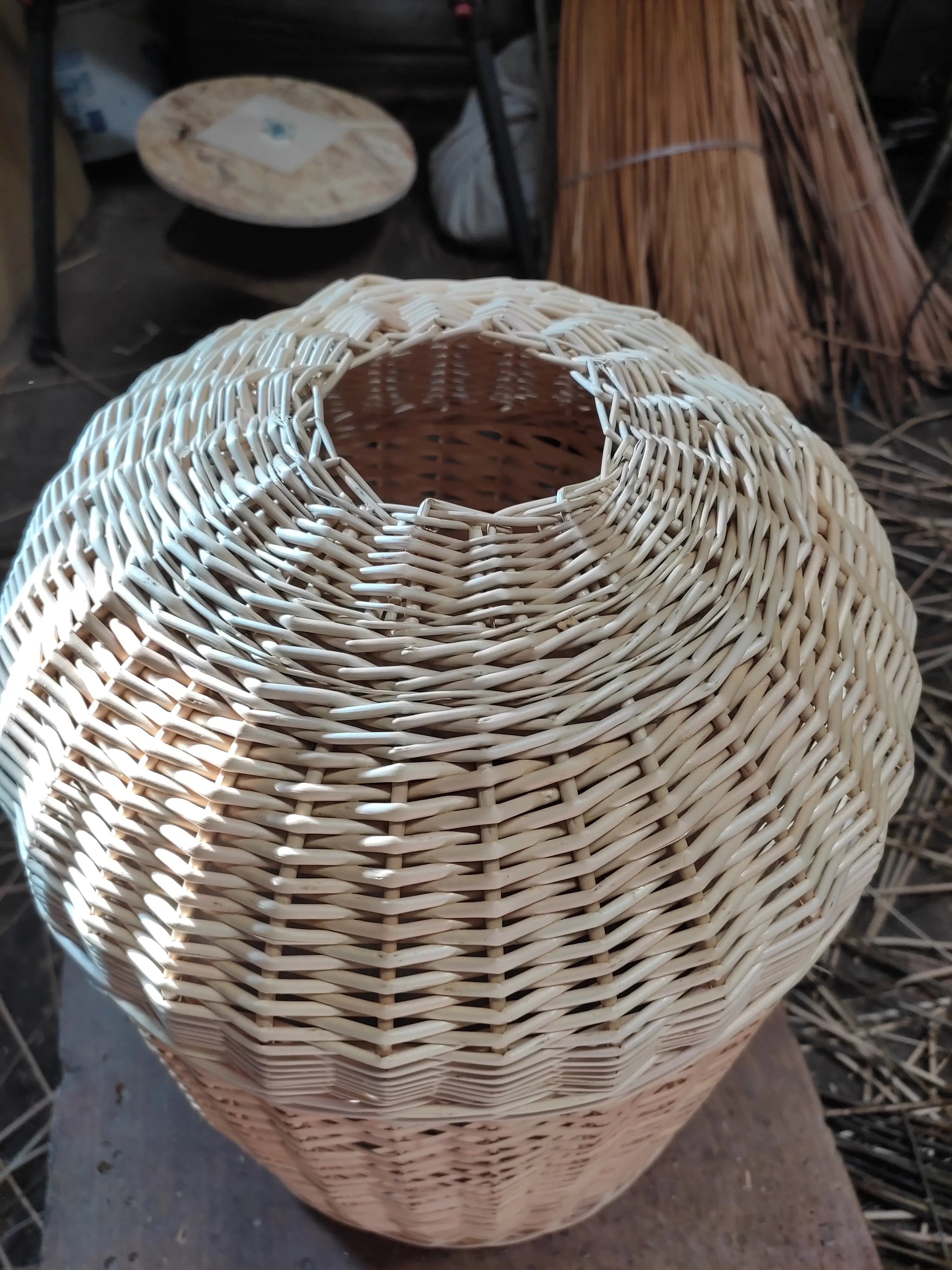 Wicker Water Bottle Cover – Handmade Rustic Willow Sleeve With Ventilated Basket Weave - NaturelyWoven