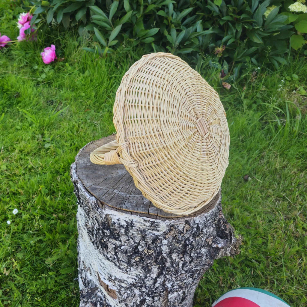 Flower girl basket 035b - NaturelyWoven wicker - handmade